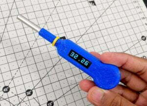 Smack-to-Wake-Contact-Thermometer-by-Srinivasan-M-Neutrio-CIRCUITSTATE-1