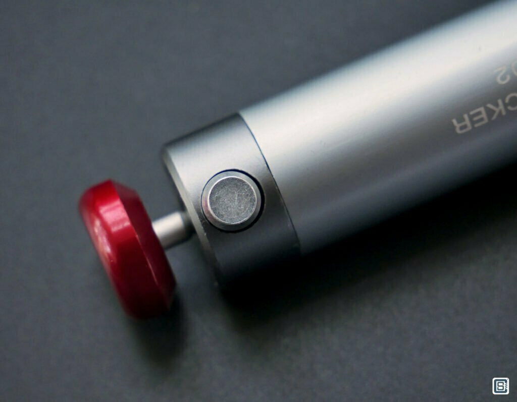 Frogbro DP-SS02 desoldering pump plunger release button