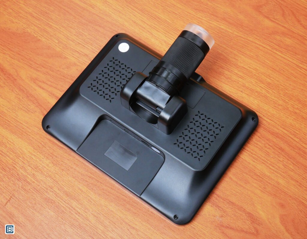 Andonstar AD208 Digital Microscope display back view